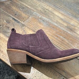 Sofft Maroon Ankle Booties with Western Flair